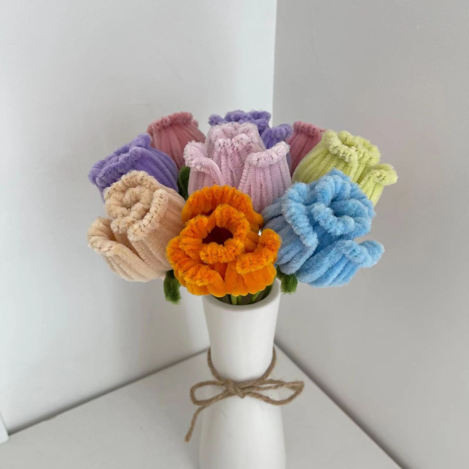 Easy! How to Make Pipe Cleaner Flowers